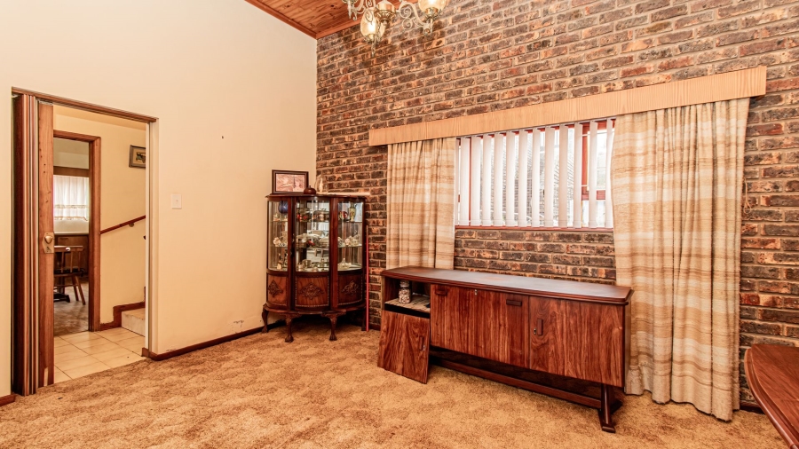 3 Bedroom Property for Sale in Dana Bay Western Cape